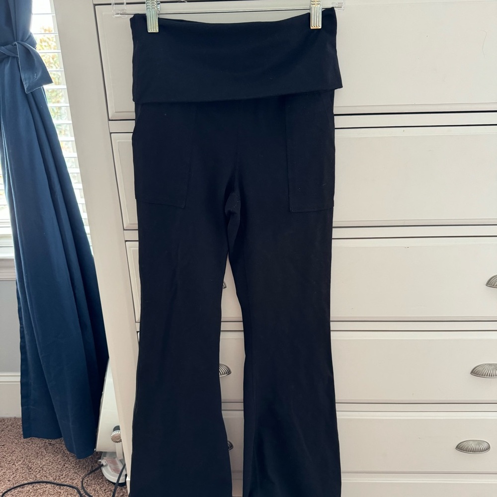Aerie foldover flares